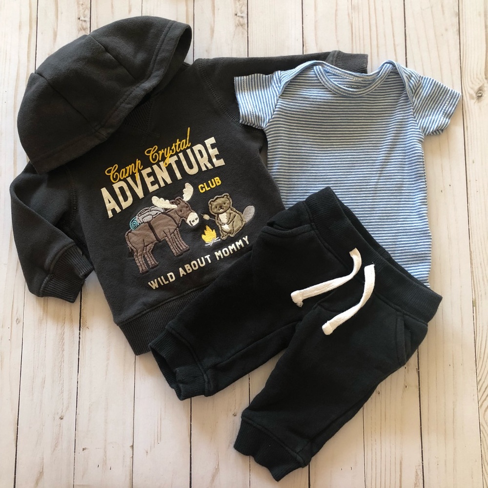 Size 3m Carter’s set